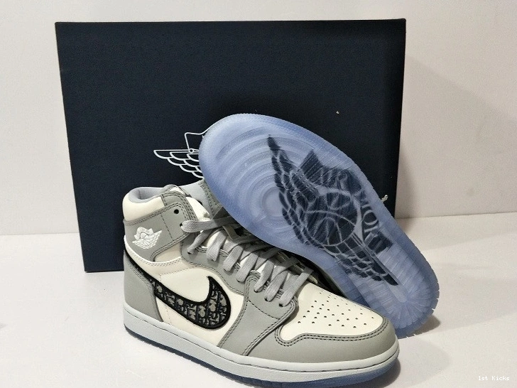 OG High CN8607-002 Air Dior Jordan x 1 0223